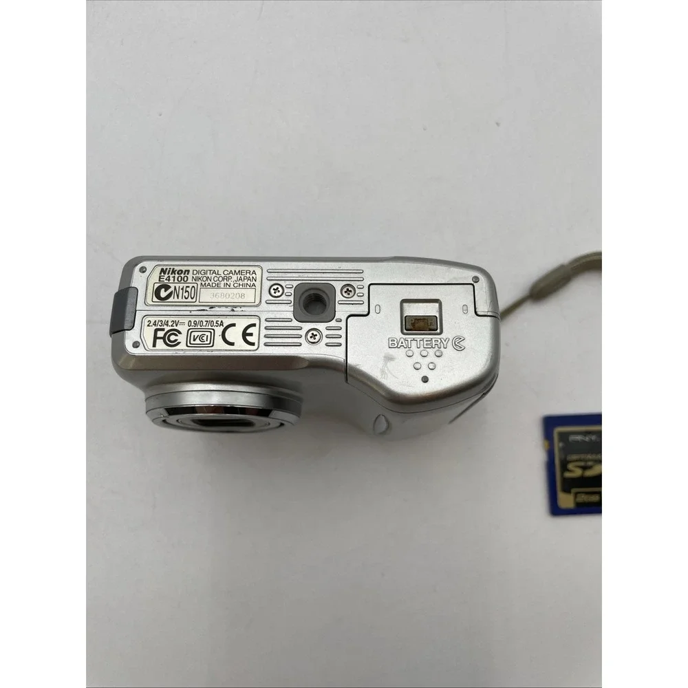 Nikon COOLPIX 4100 Compact Digital Camera JAPAN + 2GB SD Memory Card+Free Ship